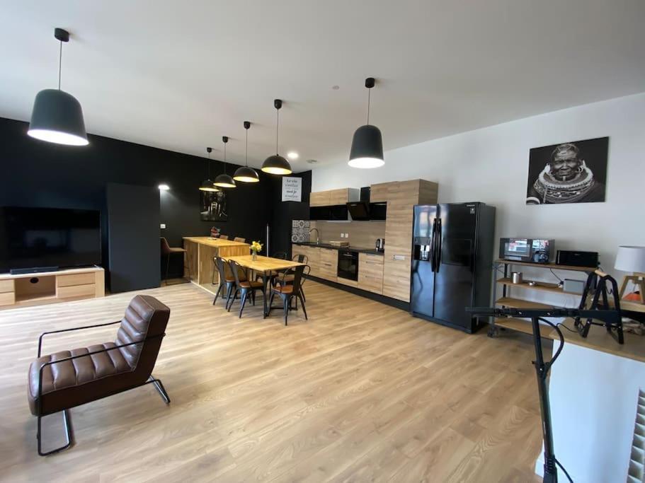 Appartement Paul Riquet Avec Place De Parking 베지에 외부 사진